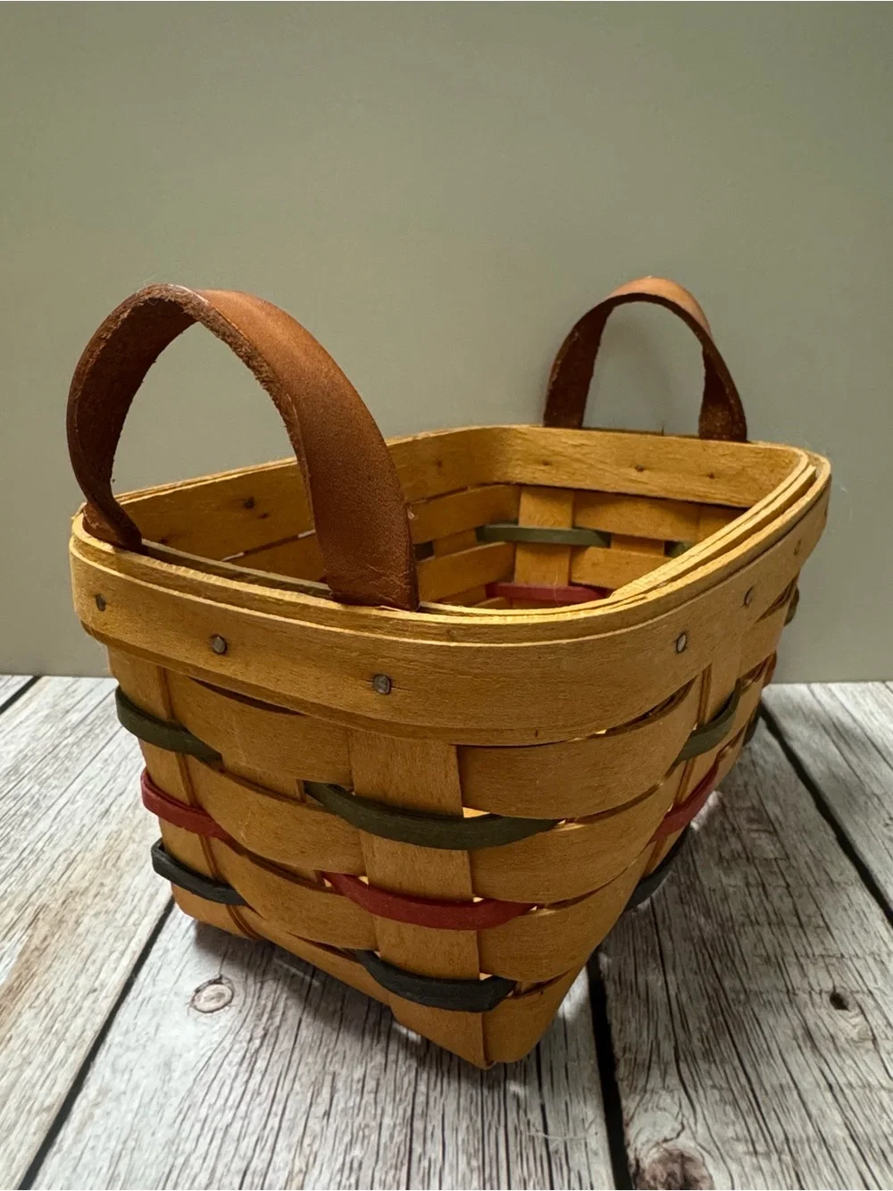 Longaberger 1983 Handwoven Tradition Vintage 4”x6” Basket